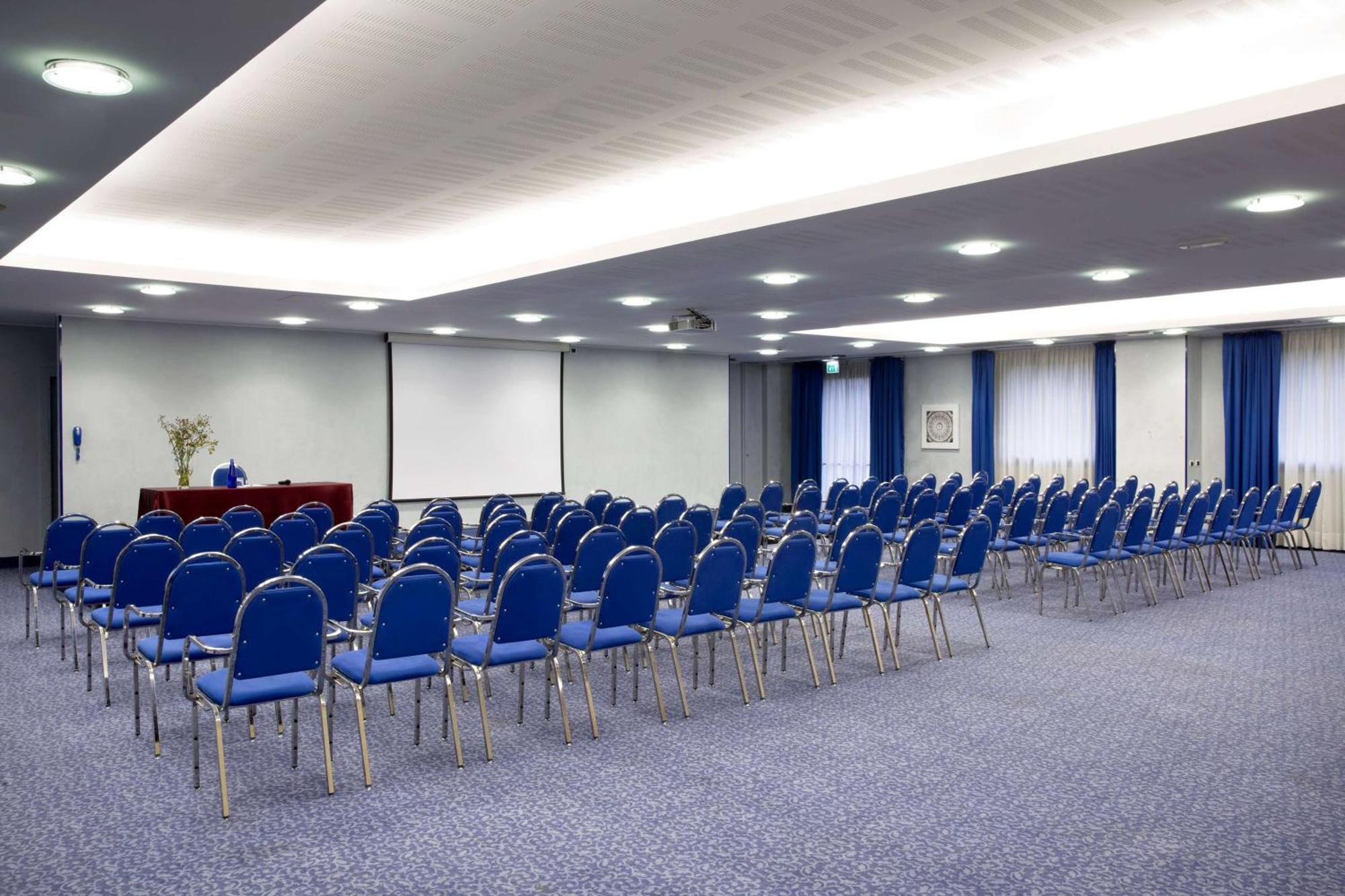 Hilton Garden Milan Malpensa 4*